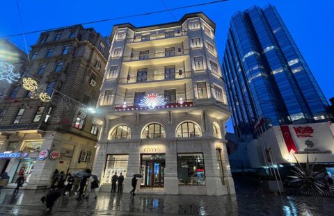 T.C. İş Bank Art Museum 2